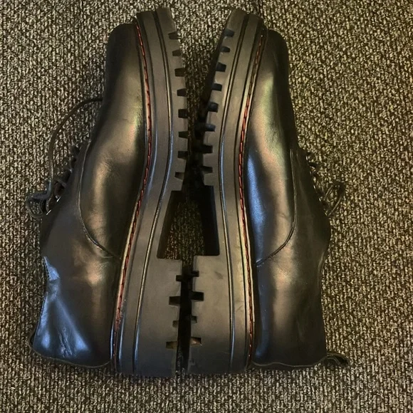 Aerosoles Francesina Platform Oxfords black with red stitching 8.5 women’s - Picture 4 of 8